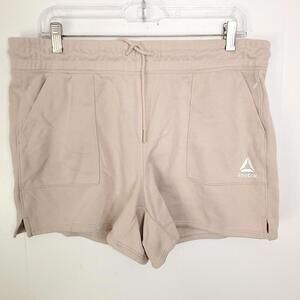 Reebok Shorts Womens Large Relaxed Fit Pull ON Casual Sweat New Taupe Streetwear